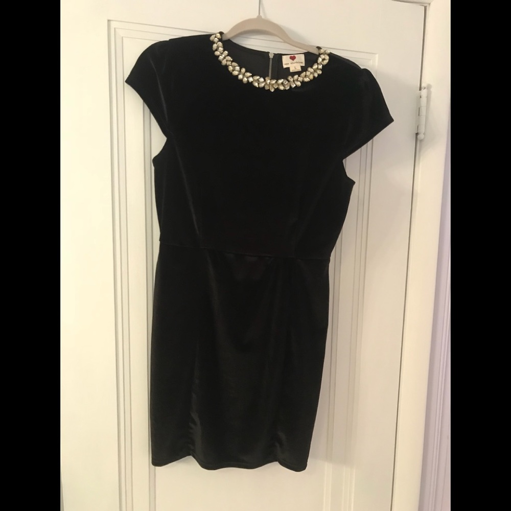Black velvet dress